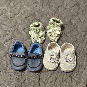Newborn Dinosaur, Blue, Grey Shoes Set